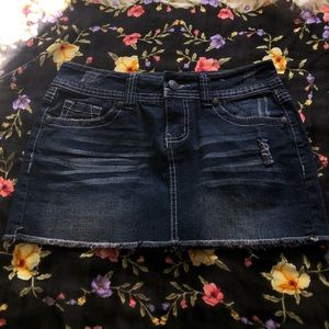 Y2k mini skirt
